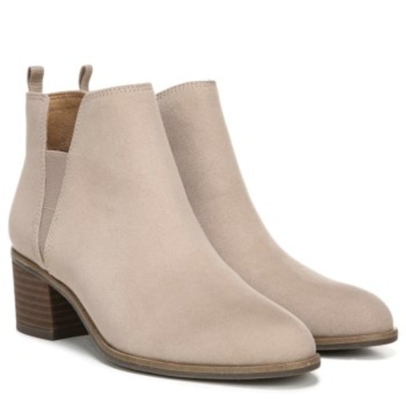 Dr. Scholl's Shoes - NEW! Dr Scholl's Taupe Suede Boots